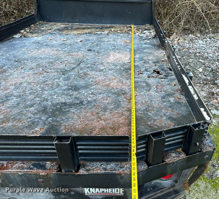 image for item NM9191 2015 Knapheide  flatbed