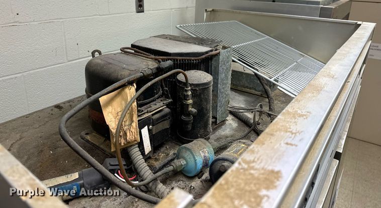 image for item NM9192 Victory AR-47-S3  refrigerator