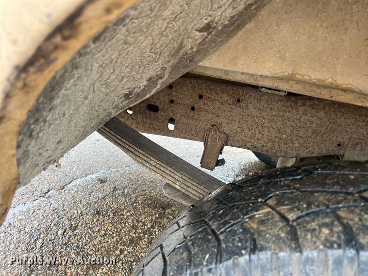 image for item NN9335 1990 Ford F150  pickup truck