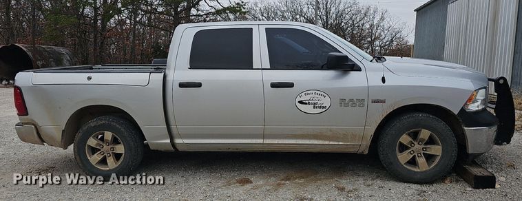 image for item NP9296 2017 Dodge Ram 1500  Crew Cab pickup truck