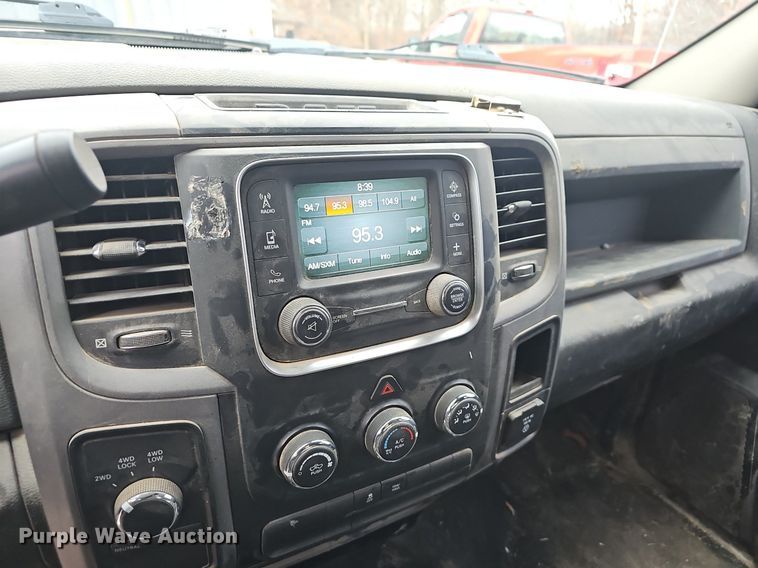 image for item NP9296 2017 Dodge Ram 1500  Crew Cab pickup truck