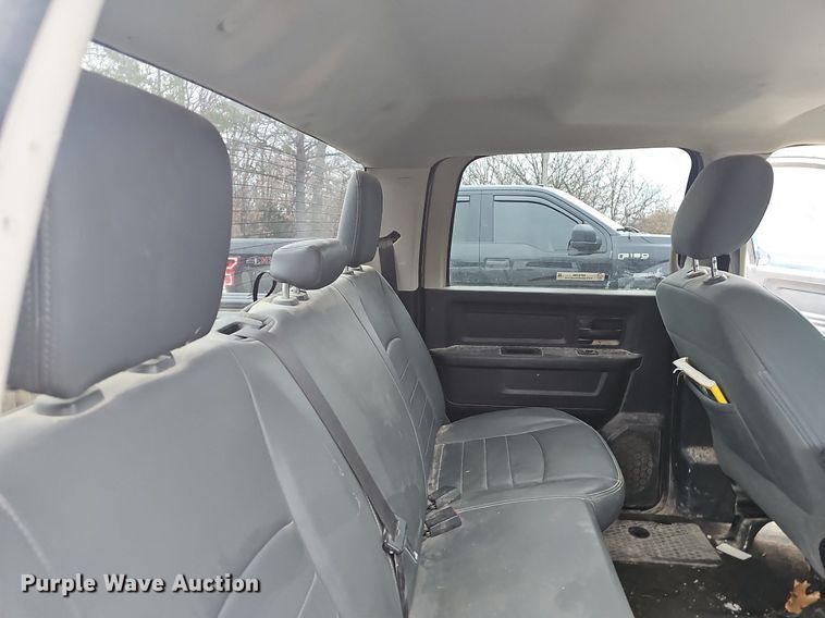 image for item NP9296 2017 Dodge Ram 1500  Crew Cab pickup truck