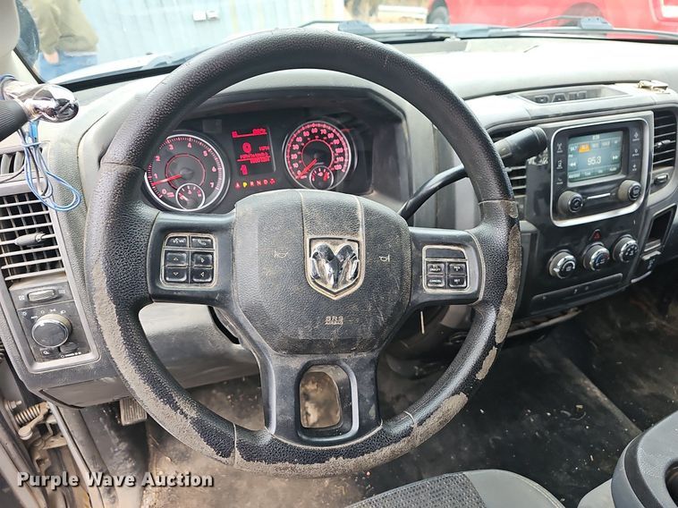 image for item NP9296 2017 Dodge Ram 1500  Crew Cab pickup truck