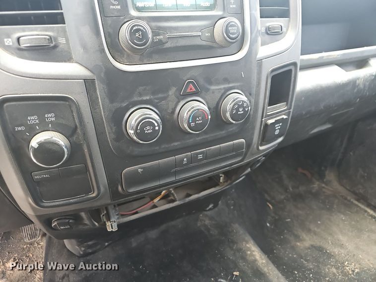 image for item NP9296 2017 Dodge Ram 1500  Crew Cab pickup truck