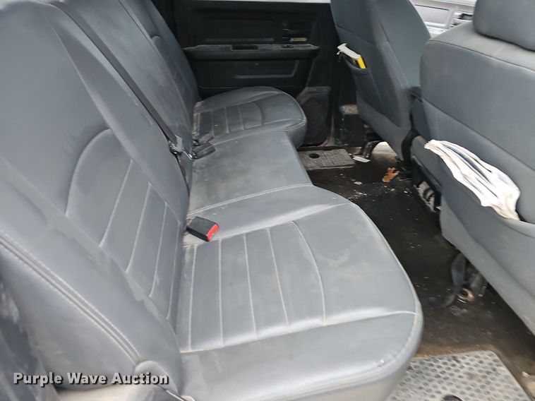 image for item NP9296 2017 Dodge Ram 1500  Crew Cab pickup truck