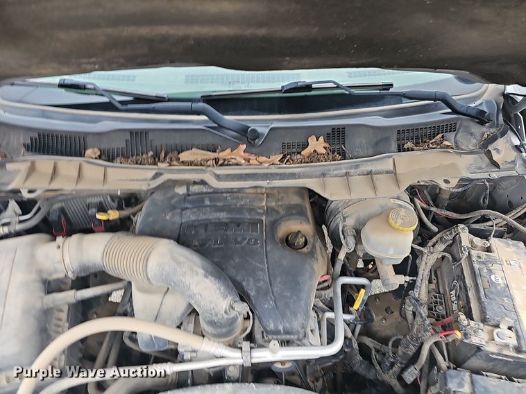 image for item NP9296 2017 Dodge Ram 1500  Crew Cab pickup truck