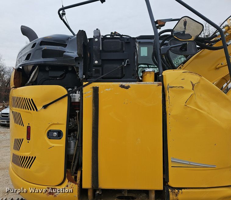 image for item NP9297 2018 Kobelco SK140SRLC-5  excavator