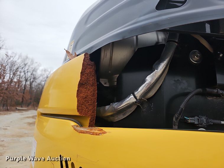 image for item NP9297 2018 Kobelco SK140SRLC-5  excavator