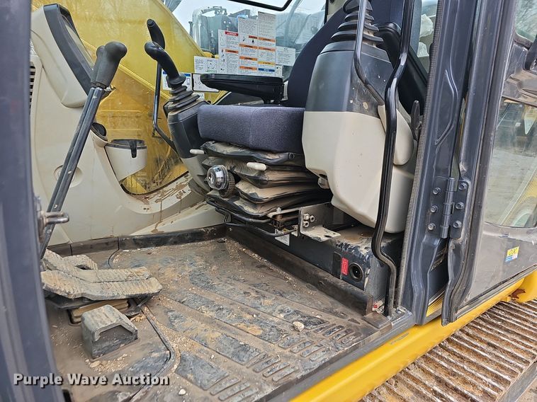 image for item NP9297 2018 Kobelco SK140SRLC-5  excavator
