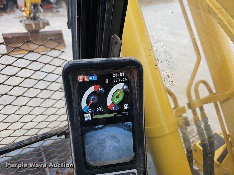 image for item NP9297 2018 Kobelco SK140SRLC-5  excavator