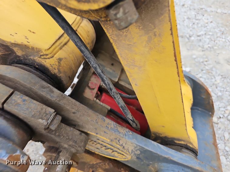 image for item NP9297 2018 Kobelco SK140SRLC-5  excavator