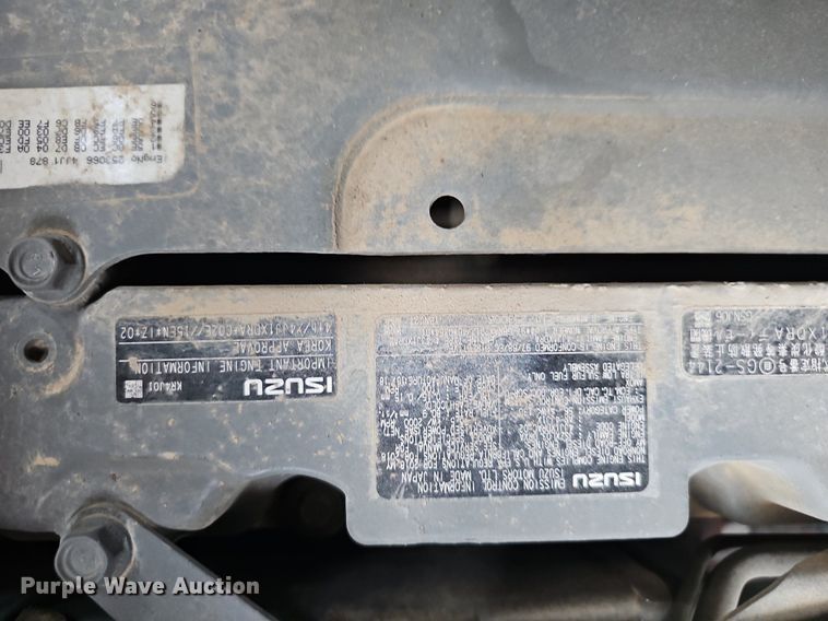 image for item NP9297 2018 Kobelco SK140SRLC-5  excavator