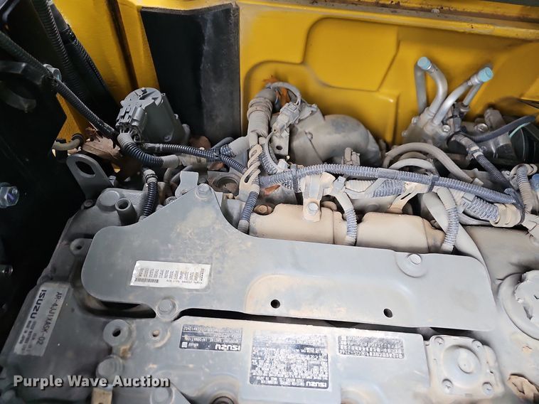 image for item NP9297 2018 Kobelco SK140SRLC-5  excavator