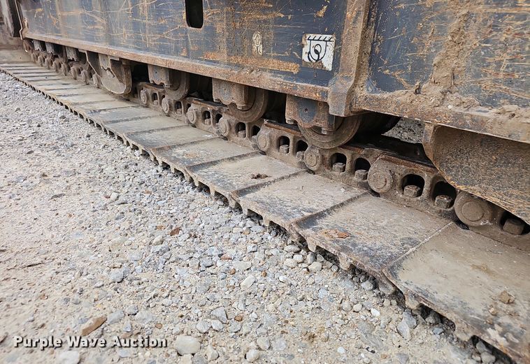 image for item NP9297 2018 Kobelco SK140SRLC-5  excavator