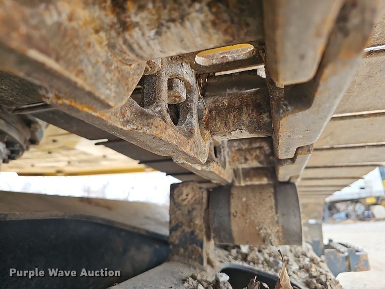 image for item NP9297 2018 Kobelco SK140SRLC-5  excavator