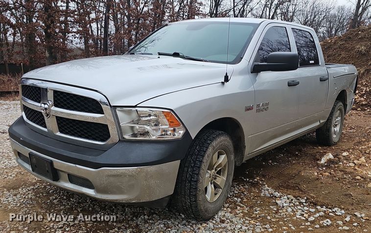 image for item NP9298 2017 Dodge Ram 1500  Crew Cab pickup truck