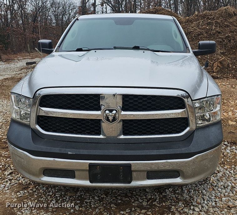 image for item NP9298 2017 Dodge Ram 1500  Crew Cab pickup truck