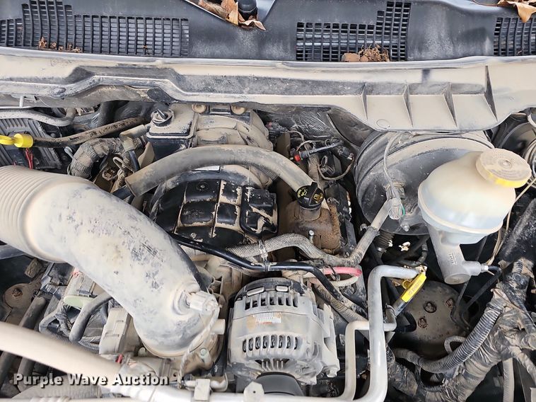 image for item NP9298 2017 Dodge Ram 1500  Crew Cab pickup truck