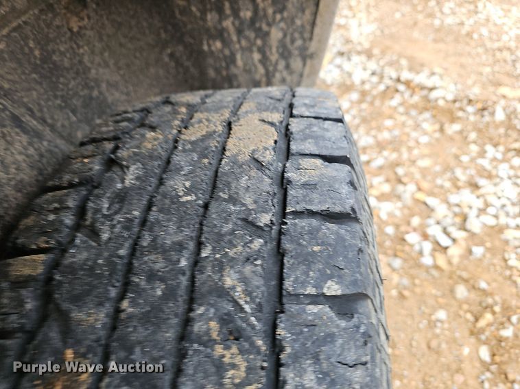 image for item NP9298 2017 Dodge Ram 1500  Crew Cab pickup truck