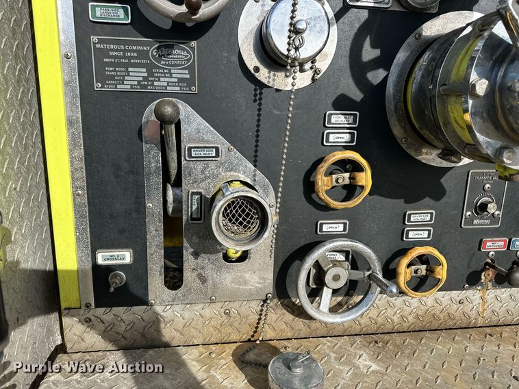 image for item NS9140 1992 Pierce Lance  fire truck