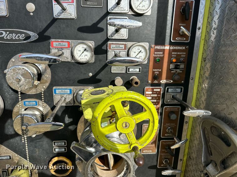 image for item NS9140 1992 Pierce Lance  fire truck