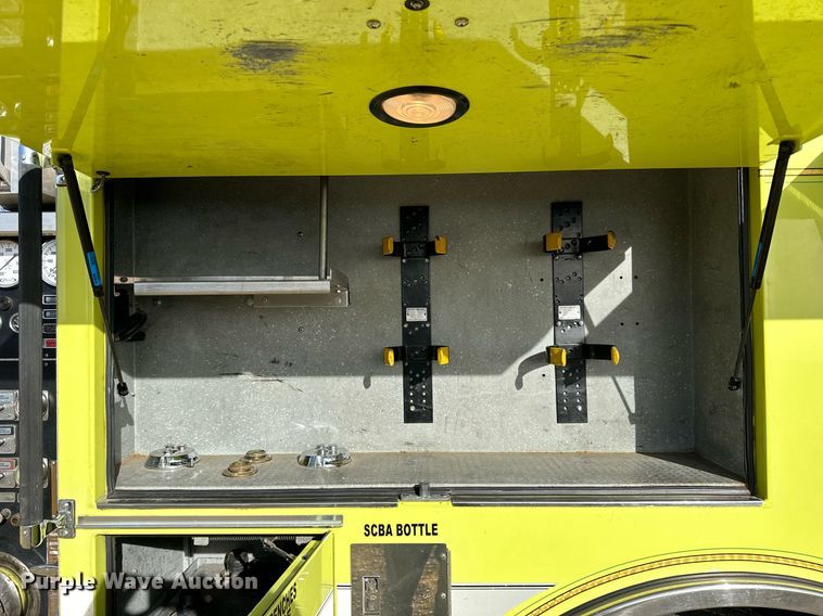 image for item NS9140 1992 Pierce Lance  fire truck