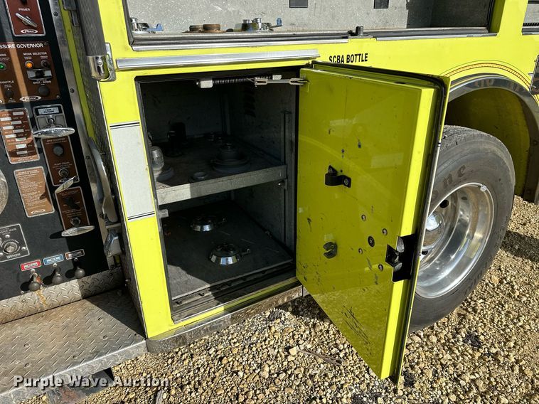 image for item NS9140 1992 Pierce Lance  fire truck