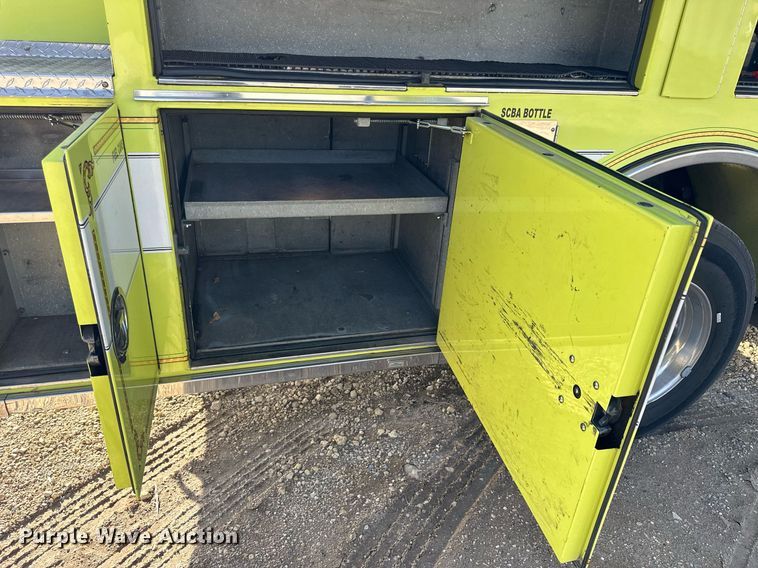 image for item NS9140 1992 Pierce Lance  fire truck