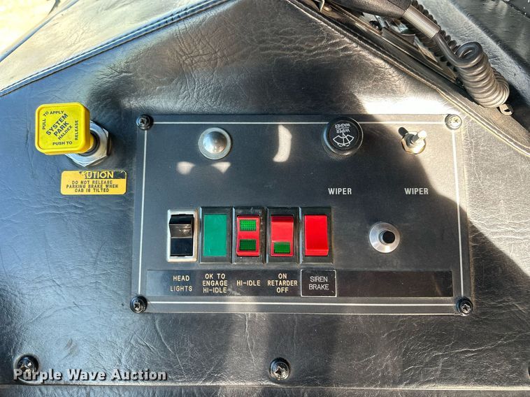 image for item NS9140 1992 Pierce Lance  fire truck