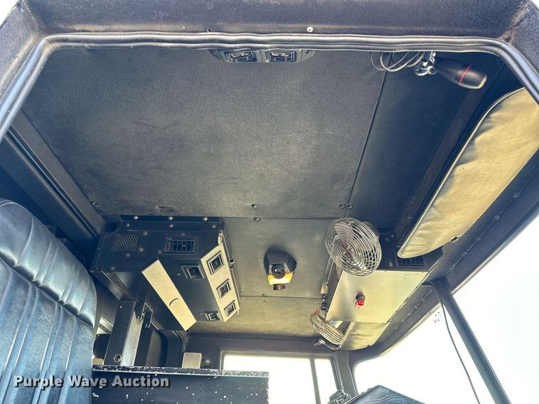 image for item NS9140 1992 Pierce Lance  fire truck