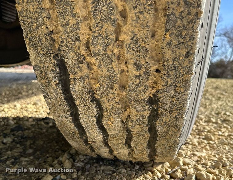 image for item NS9140 1992 Pierce Lance  fire truck