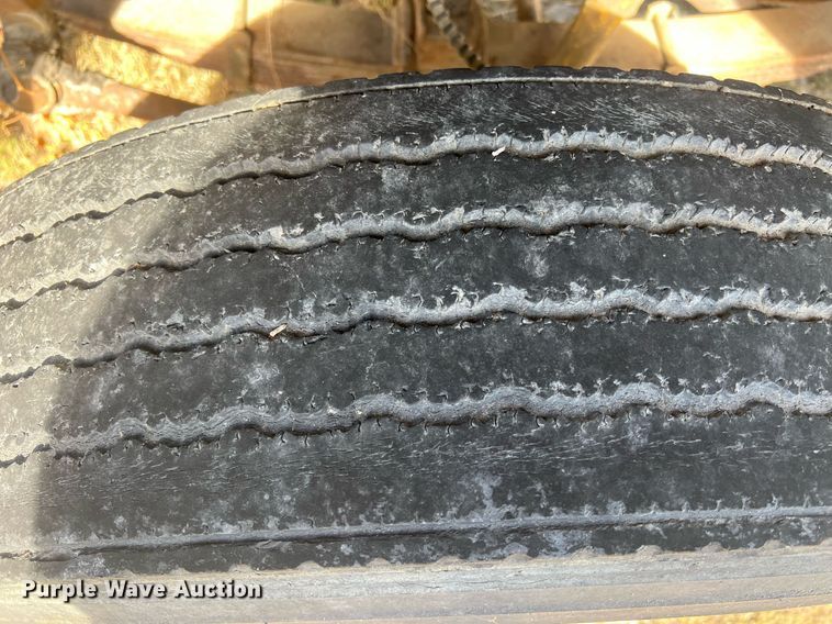 image for item OA9065 1997 Ford  dump truck