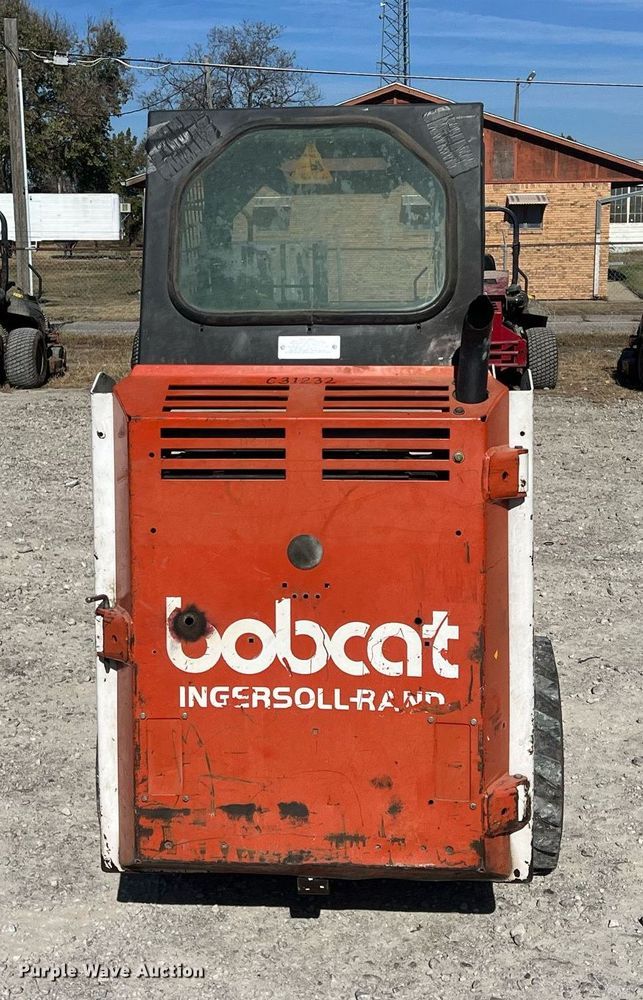 image for item OA9066 1999 Bobcat 453 skid steer loader