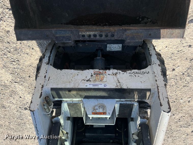 image for item OA9066 1999 Bobcat 453 skid steer loader