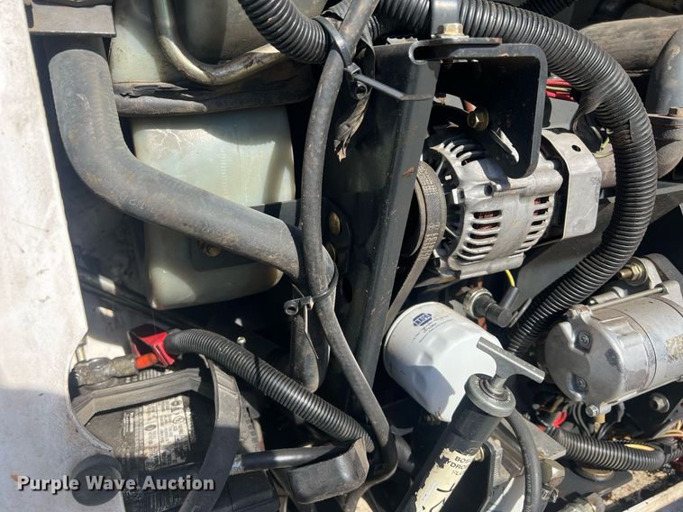 image for item OA9066 1999 Bobcat 453 skid steer loader