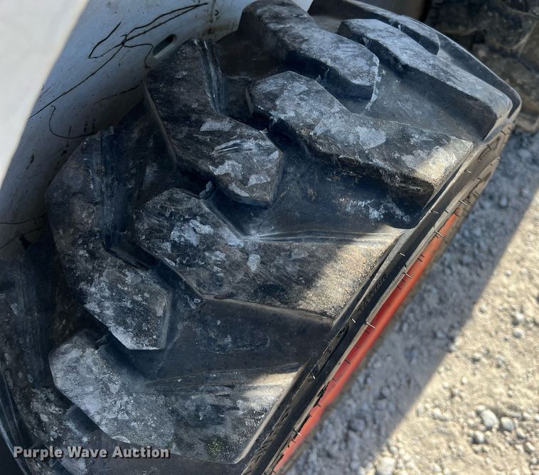 image for item OA9066 1999 Bobcat 453 skid steer loader