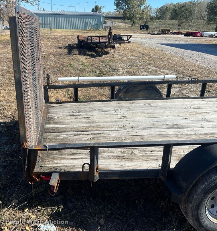 image for item OA9082 2011 Jim's Manufacturing  utility trailer