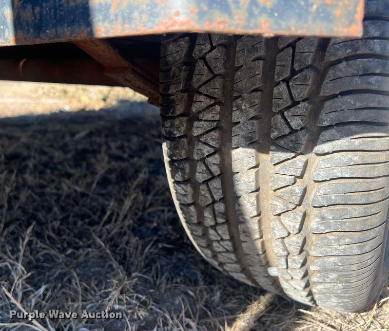image for item OA9082 2011 Jim's Manufacturing  utility trailer