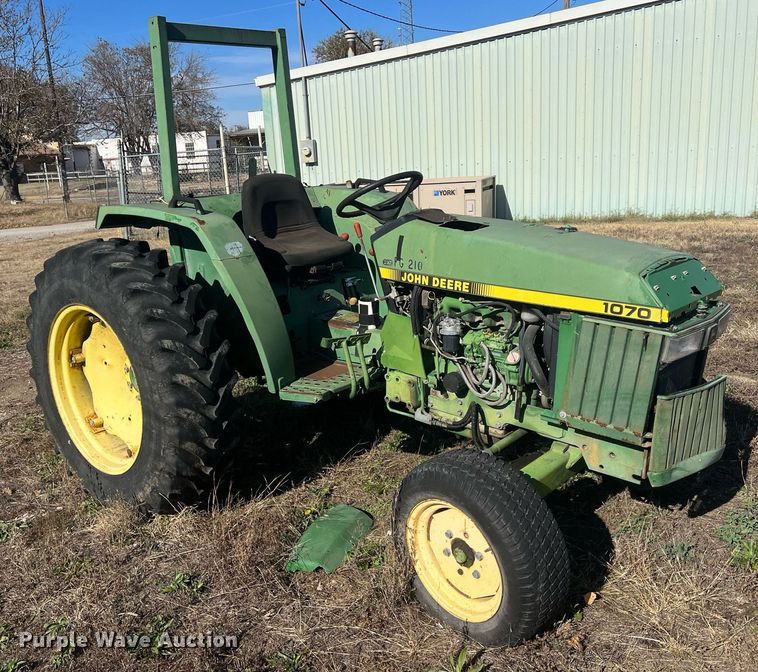 image for item OA9083 1995 John Deere 1070  tractor