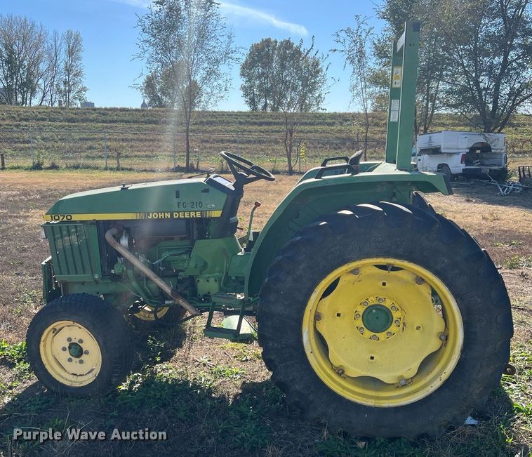 image for item OA9083 1995 John Deere 1070  tractor