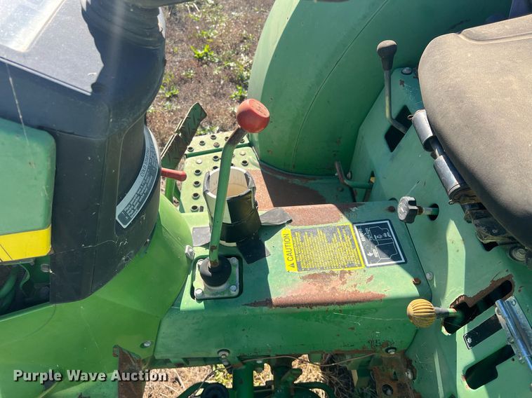 image for item OA9083 1995 John Deere 1070  tractor