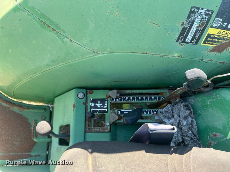 image for item OA9083 1995 John Deere 1070  tractor