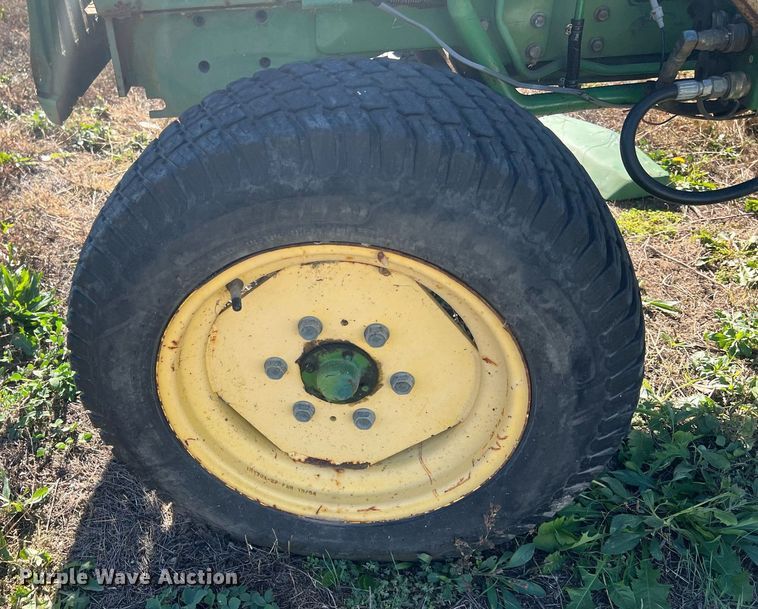 image for item OA9083 1995 John Deere 1070  tractor