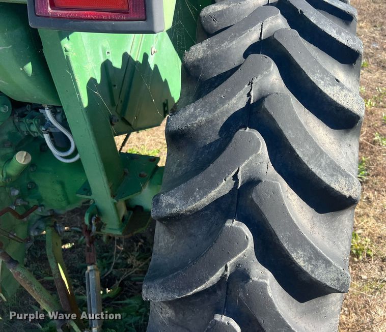 image for item OA9083 1995 John Deere 1070  tractor