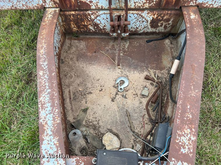 image for item OA9087 1996 Interstate 24TDT  tilt deck equipment trailer