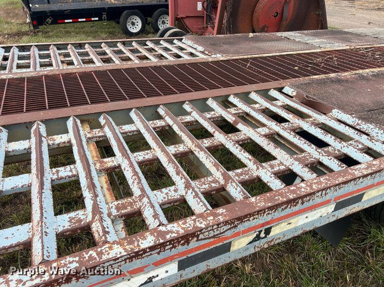 image for item OA9087 1996 Interstate 24TDT  tilt deck equipment trailer