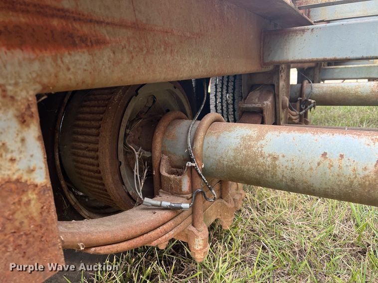 image for item OA9087 1996 Interstate 24TDT  tilt deck equipment trailer