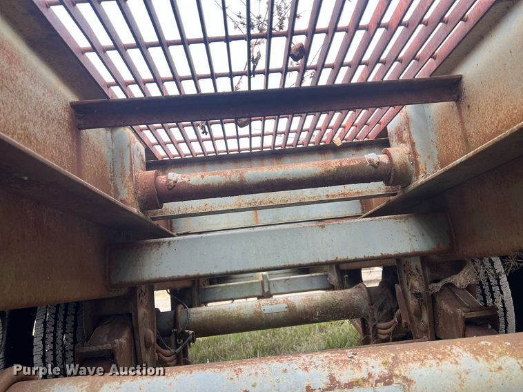 image for item OA9087 1996 Interstate 24TDT  tilt deck equipment trailer