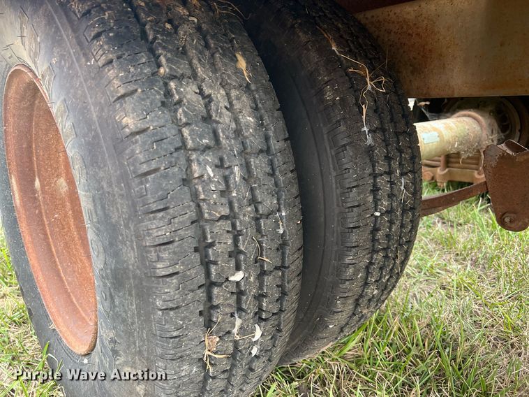 image for item OA9087 1996 Interstate 24TDT  tilt deck equipment trailer