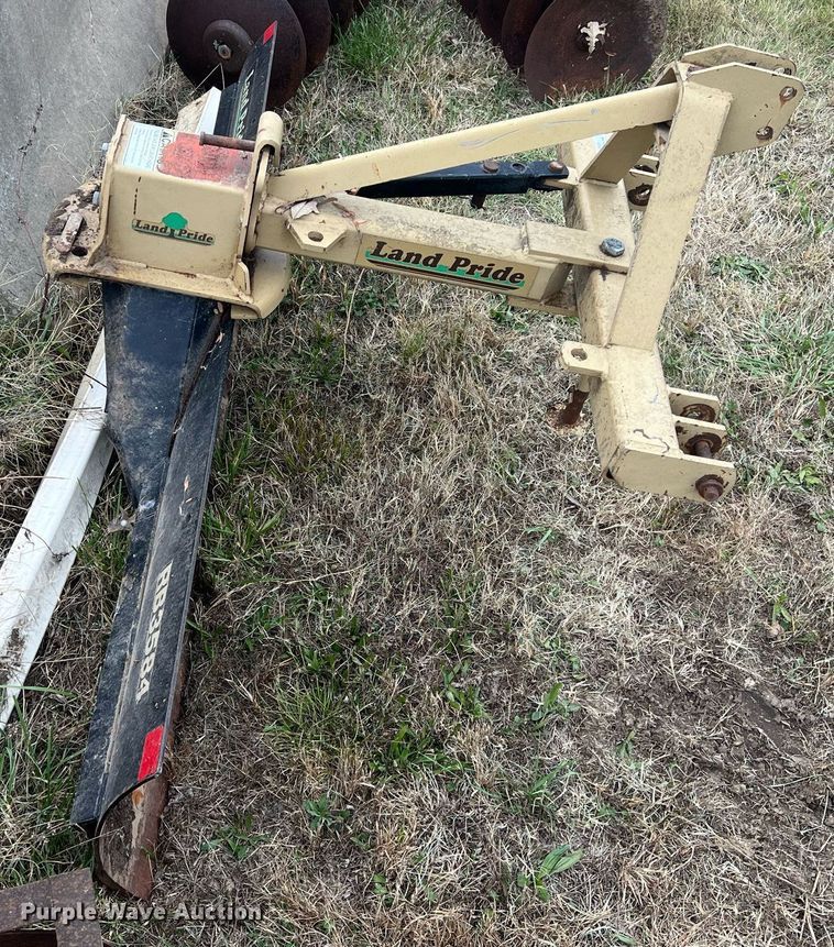 image for item OA9089 Land Pride  blade